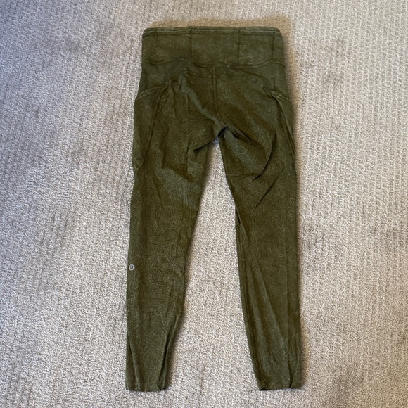 Lululemon Fast and Free Leggings - Picture 5 of 7